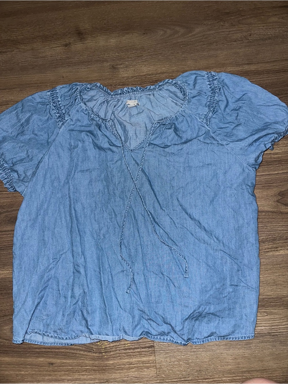 Light Blue Chambray Short Sleeve Women's Top